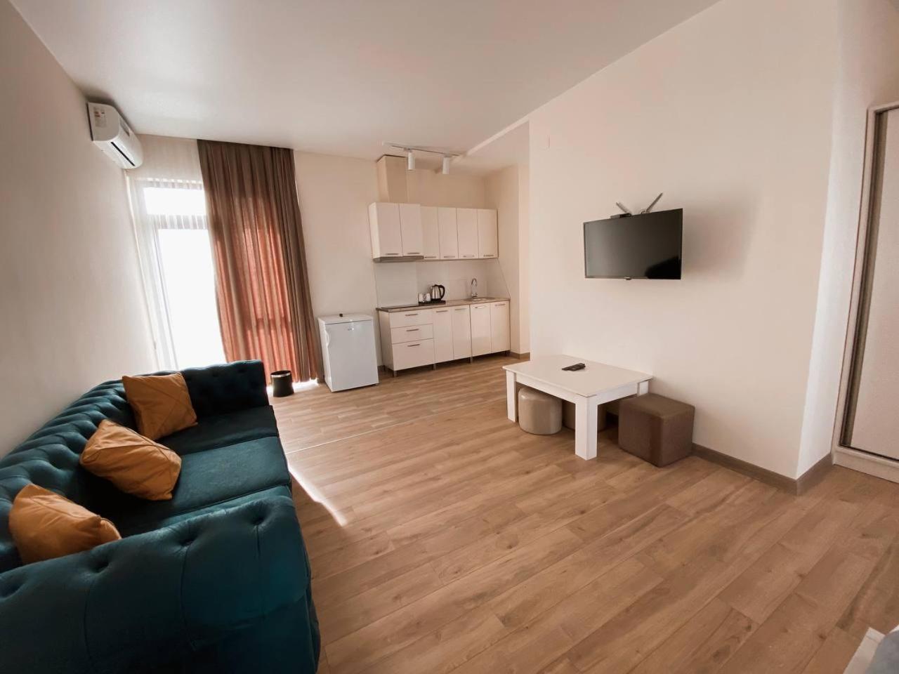 Gg Aparthotel Batumi Zewnętrze zdjęcie